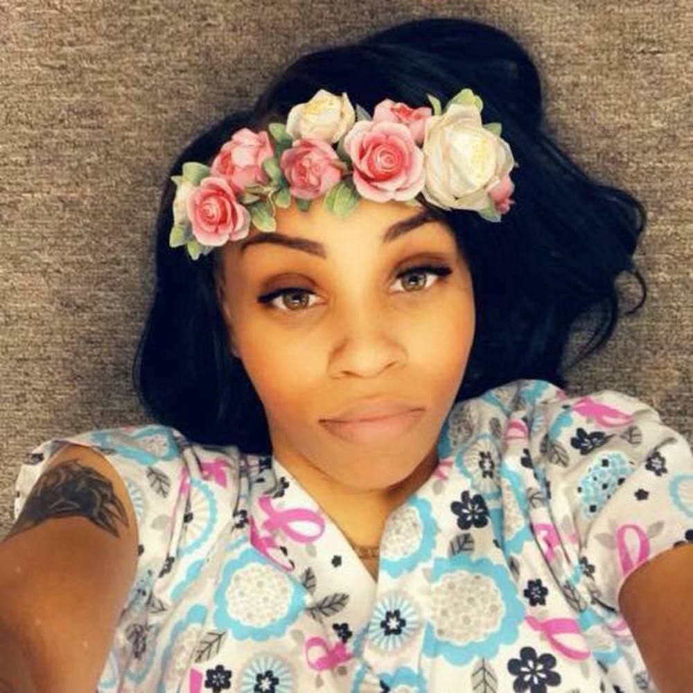 Meet your Posher, Tiffany